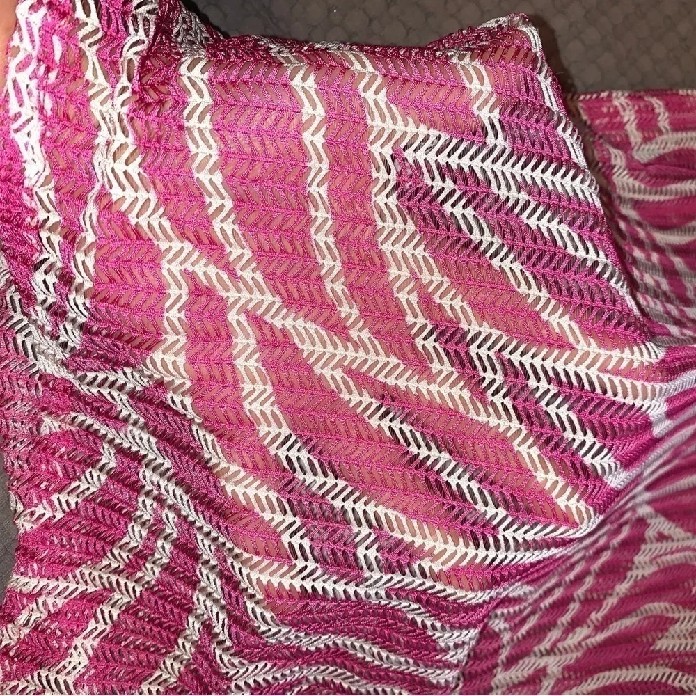 Swimsuit dress cover up dark pink and white Medium